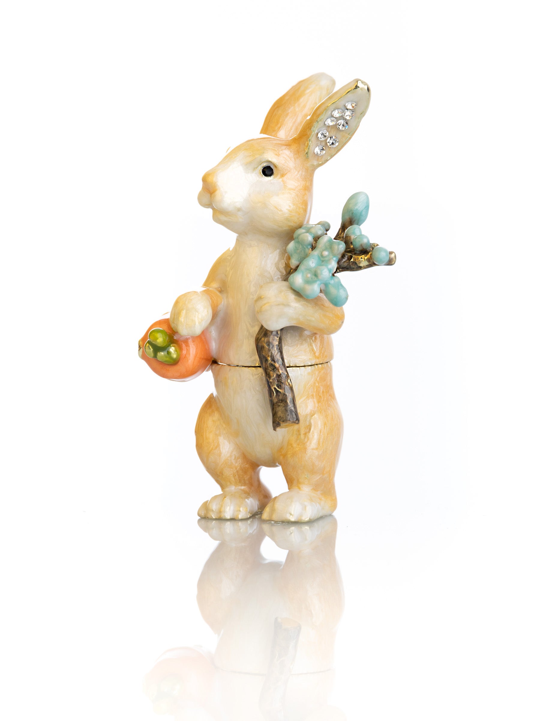 Keren Kopal Rabbit with carrot