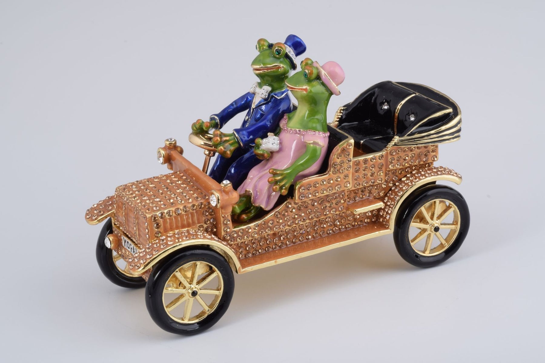 Keren Kopal Mr. & Mrs. Frog Car
