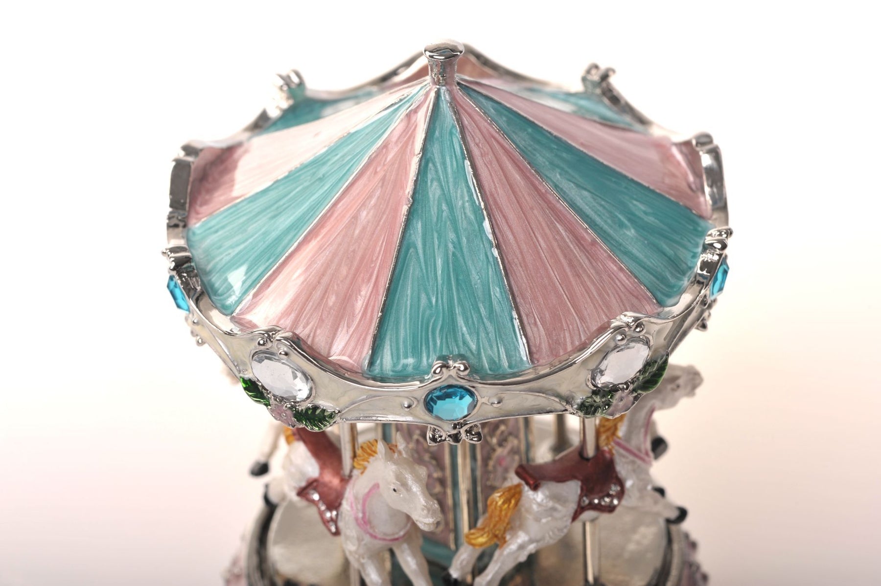 Keren Kopal Musical Pink Horse Carousel