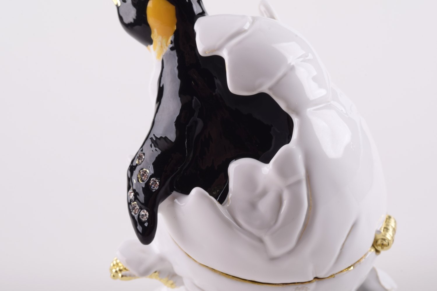 Keren Kopal Penguin Trinket Box