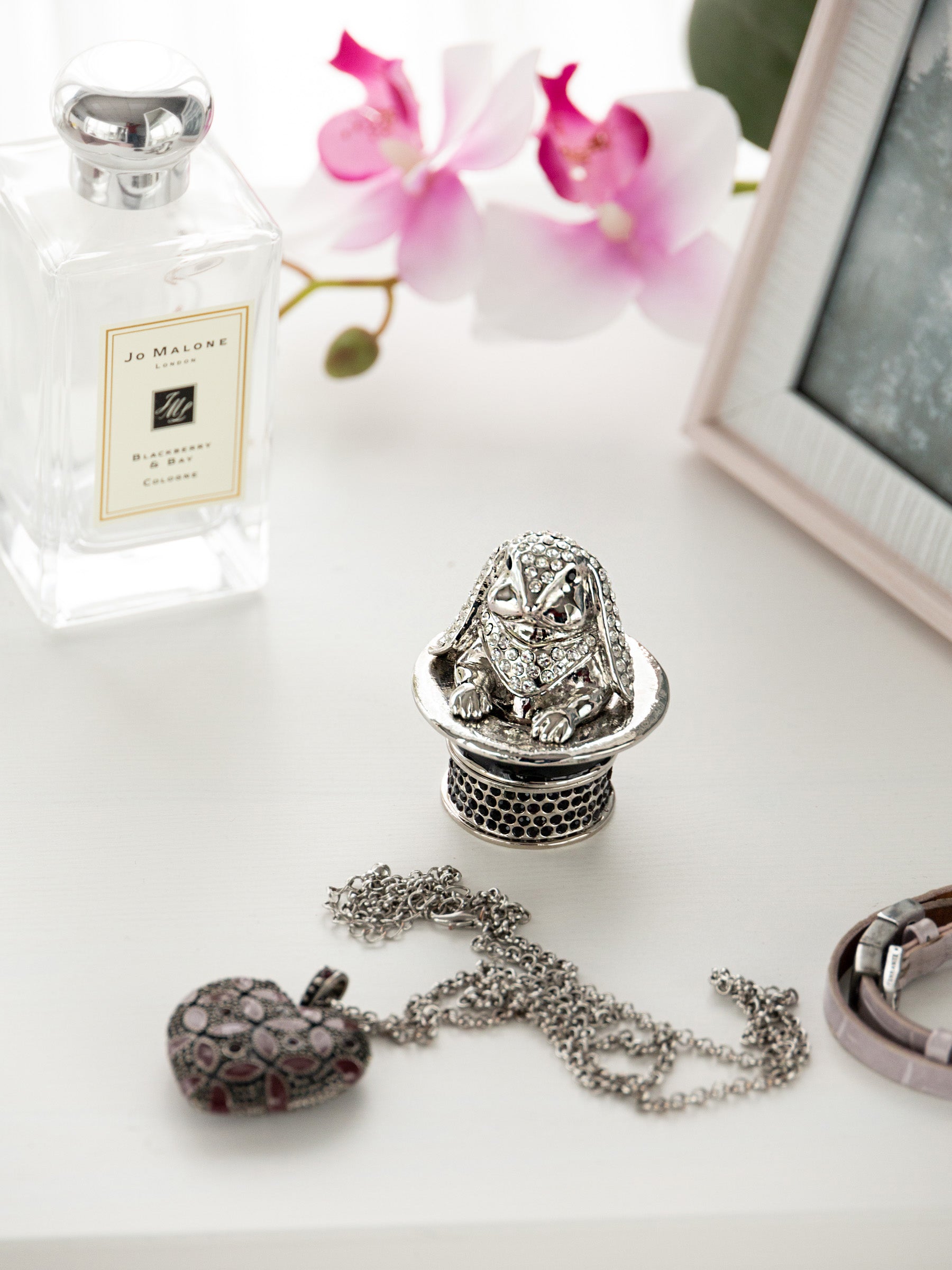 Keren Kopal Rabbit in Hat Magic Trick