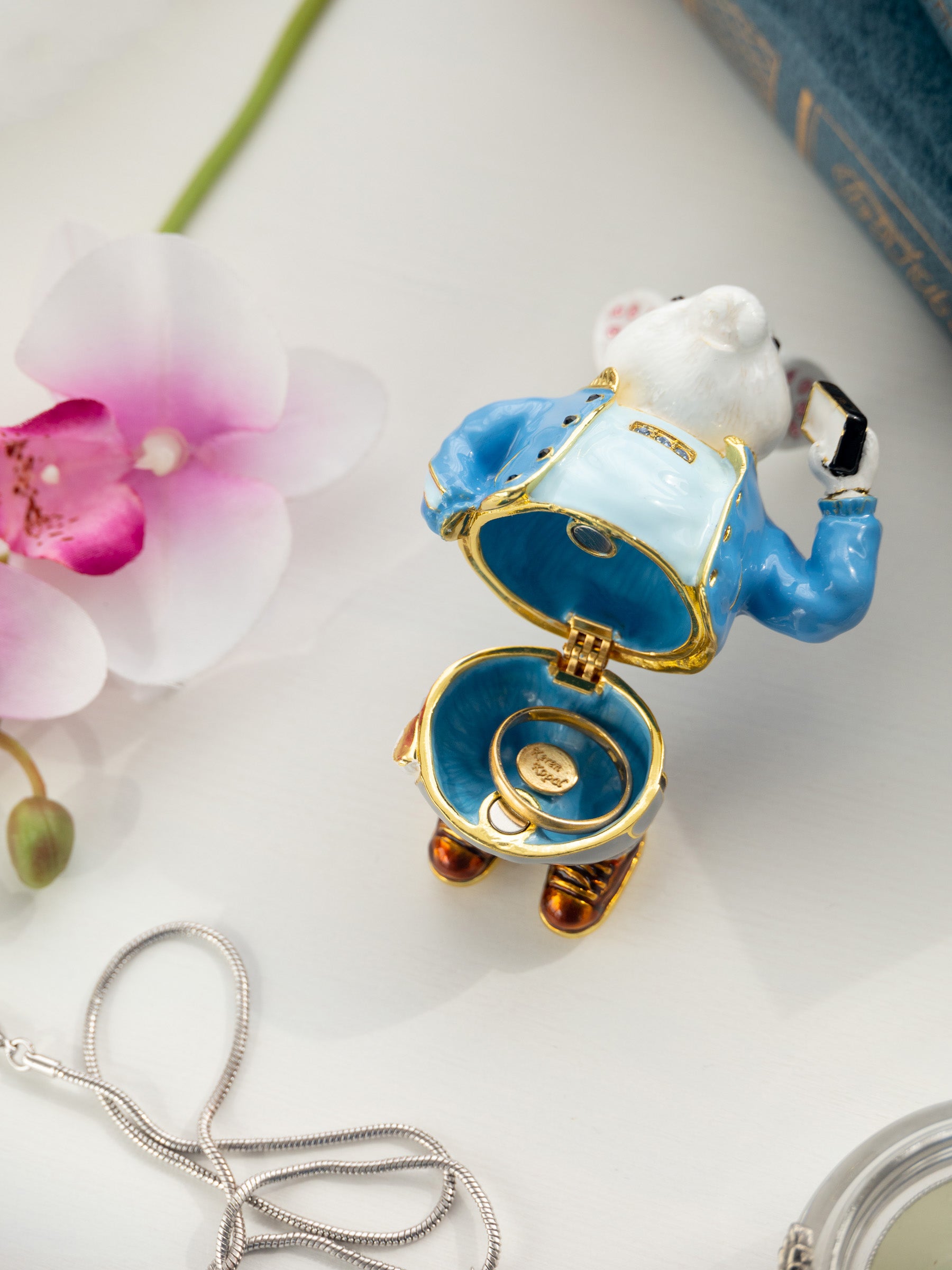 Keren Kopal Businessman Rabbit with Cellphone Trinket Box