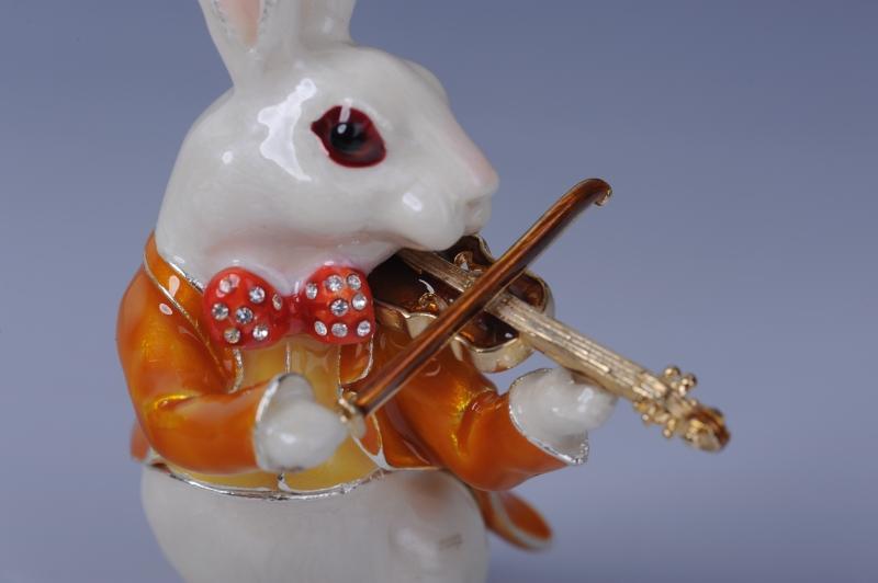 Keren Kopal Rabbit Playing the Violin