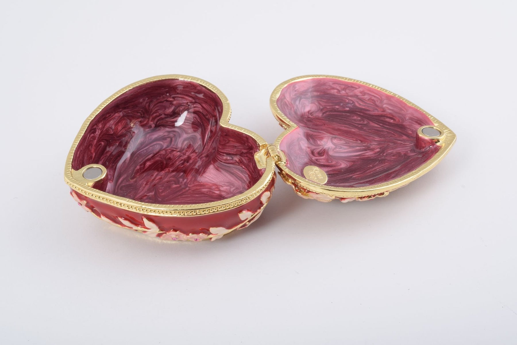 Keren Kopal Red Heart Box