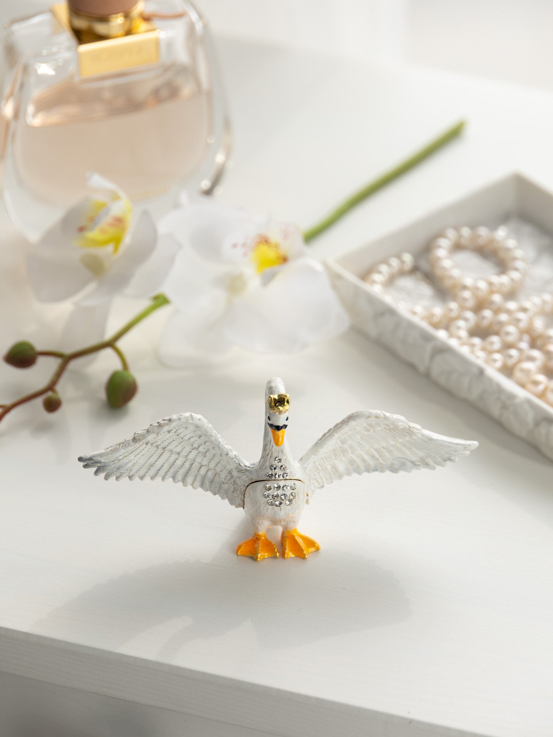 Keren Kopal White Swan Trinket Box