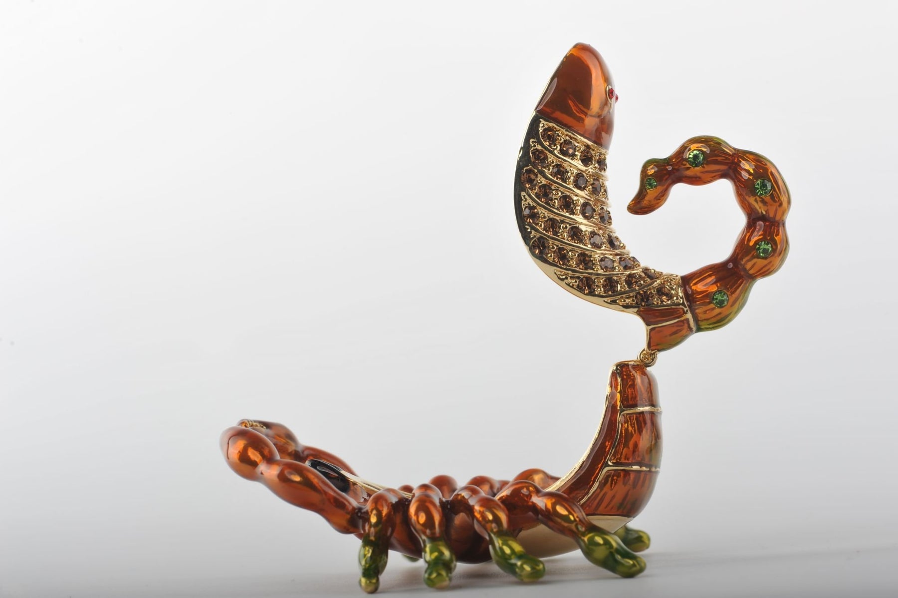 Keren Kopal Scorpion