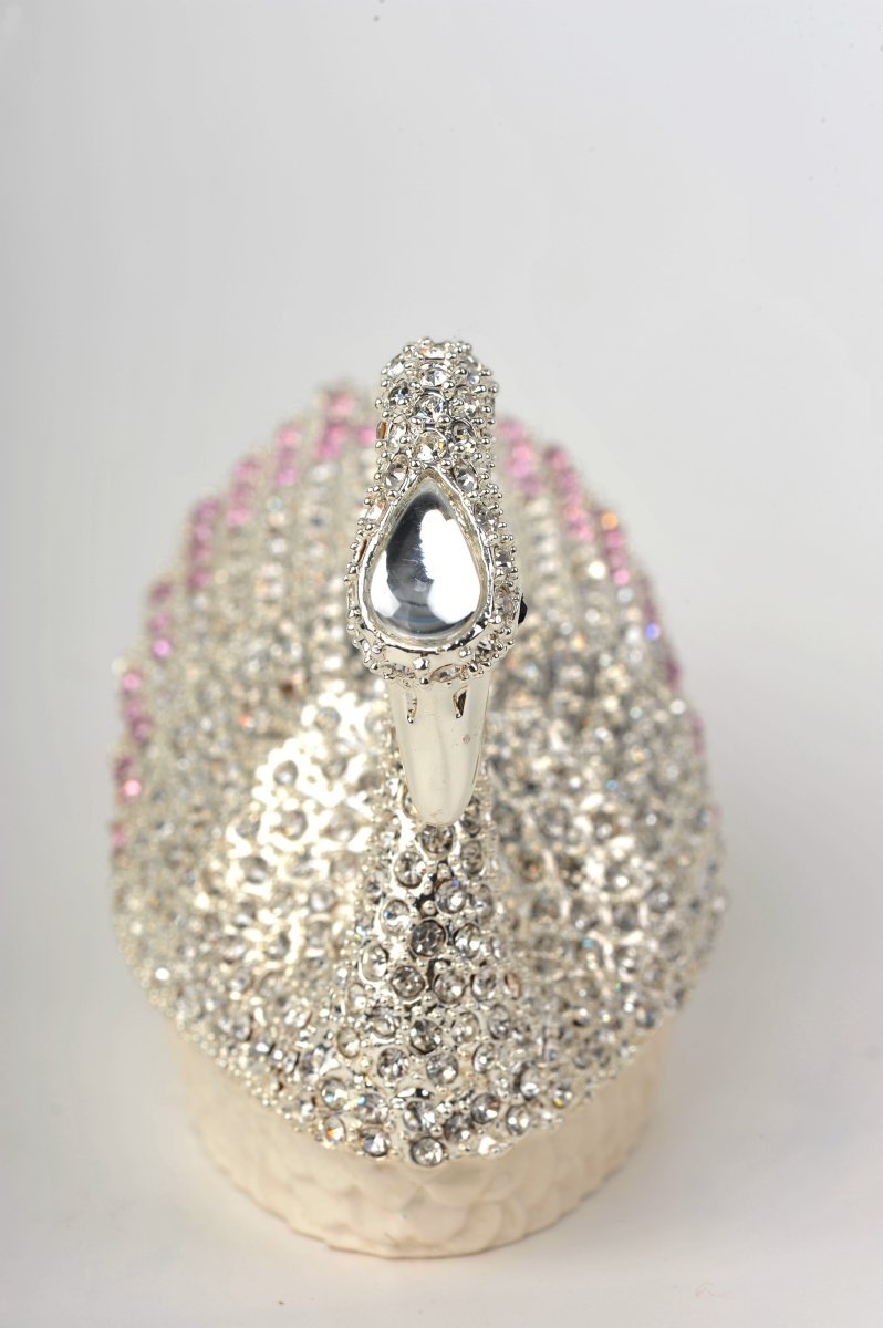 Keren Kopal Silver White Swan