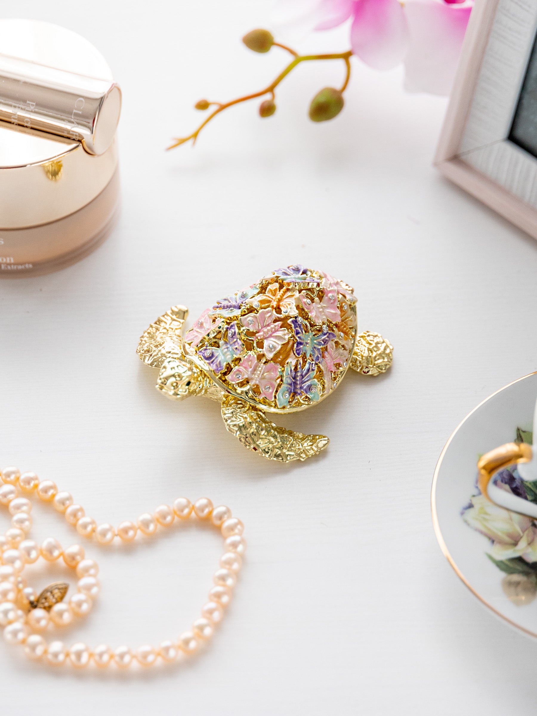 Keren Kopal Golden Turtle Decorated with butterflies