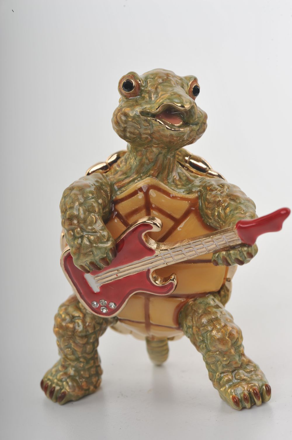 Keren Kopal Turtle Playing the Guitar