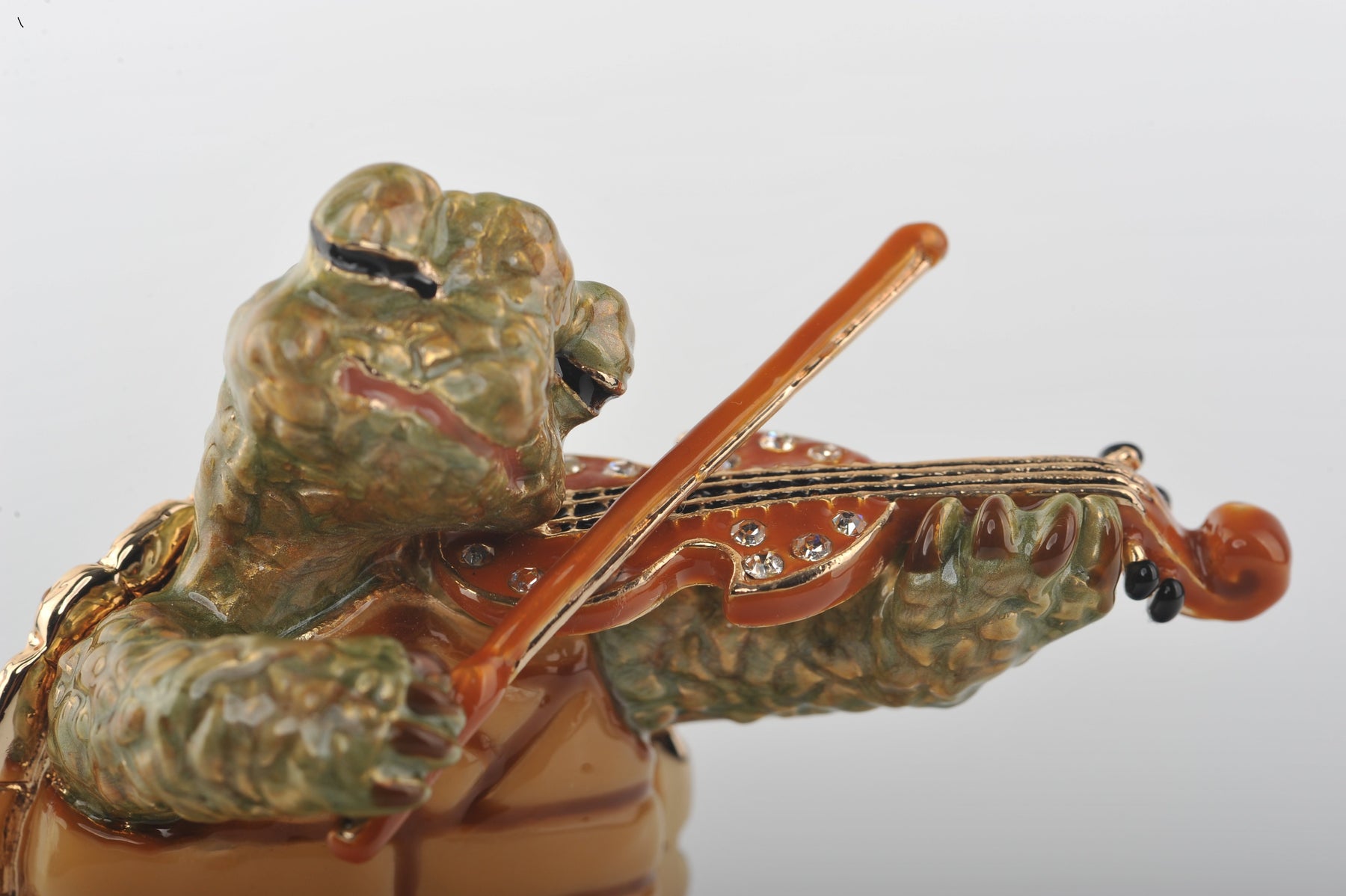 Keren Kopal Turtle Playing the Violin