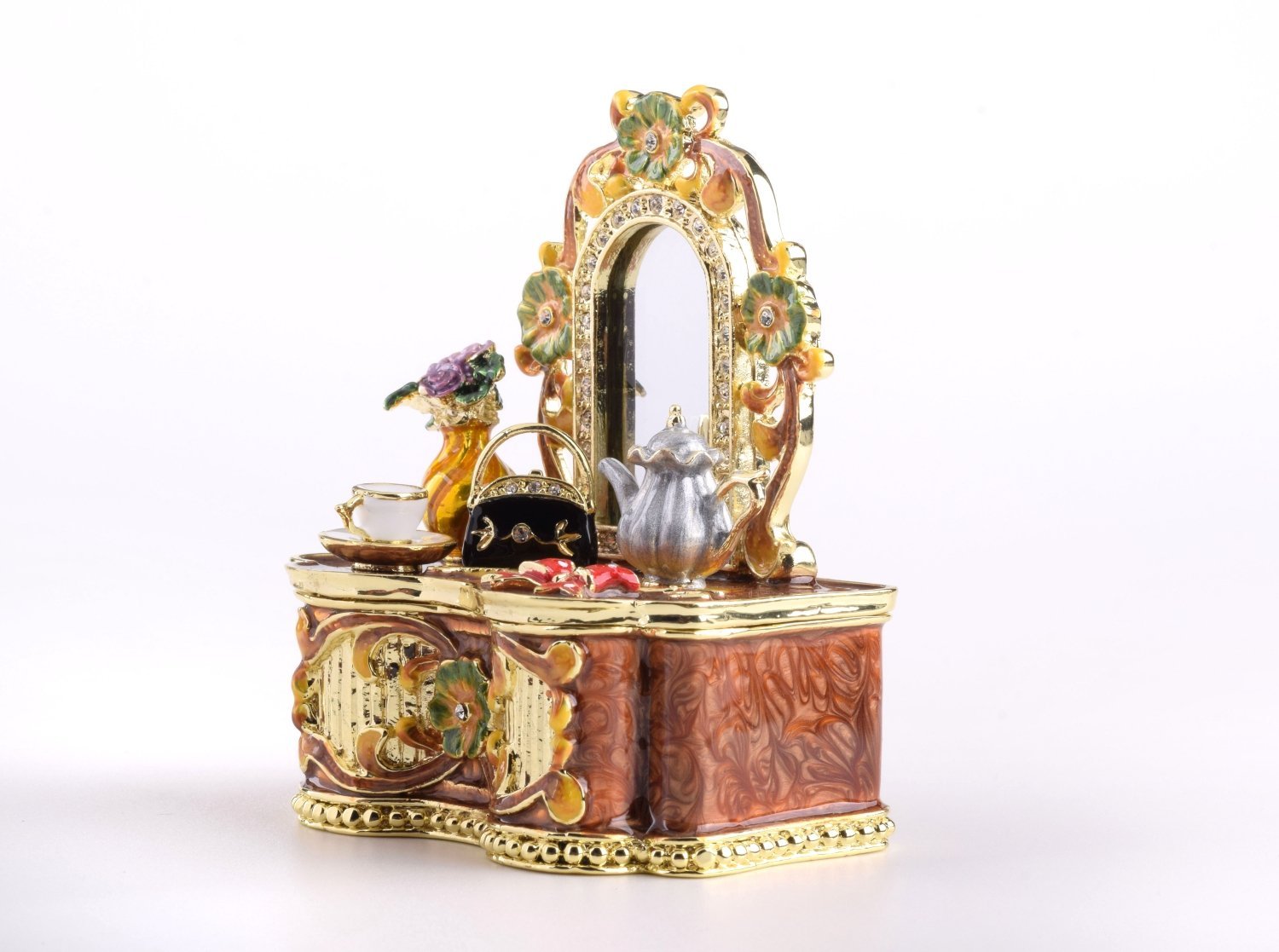 Keren Kopal Vanity Table