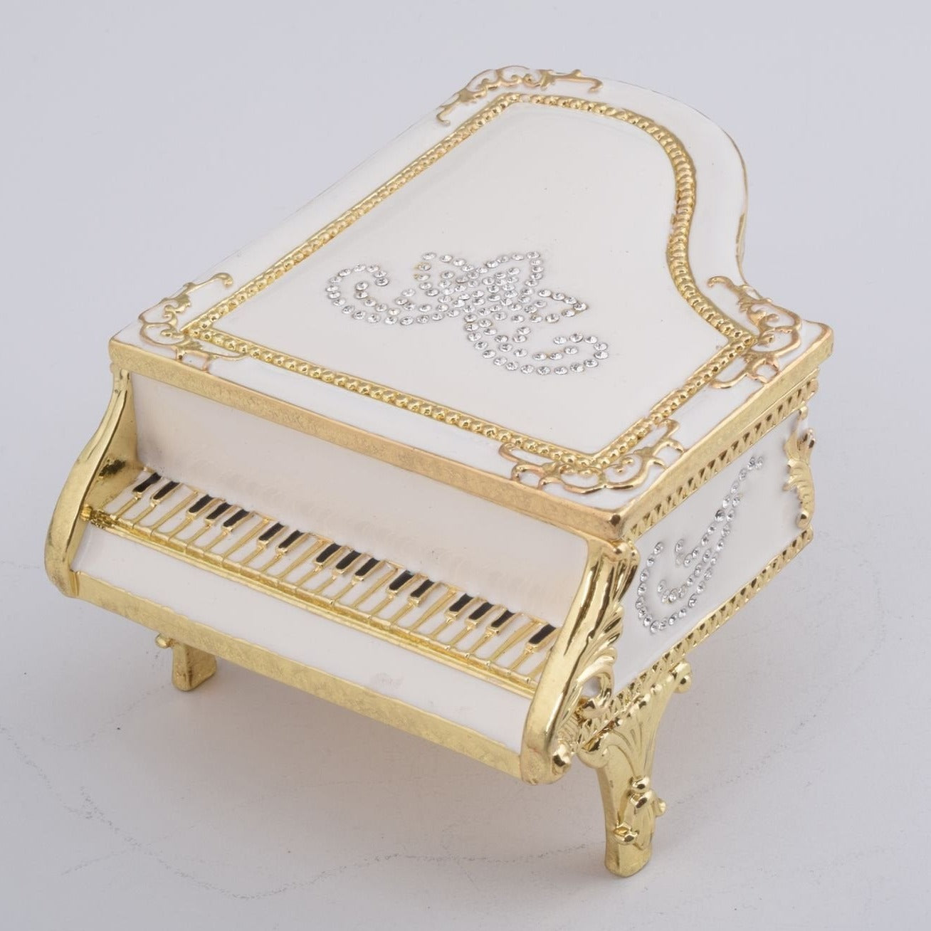 Keren Kopal White Piano