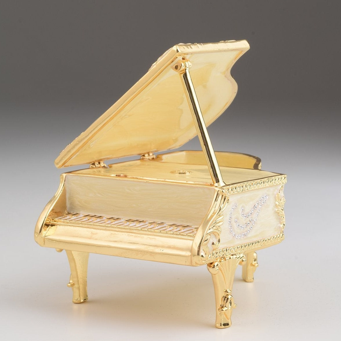 Keren Kopal White Piano