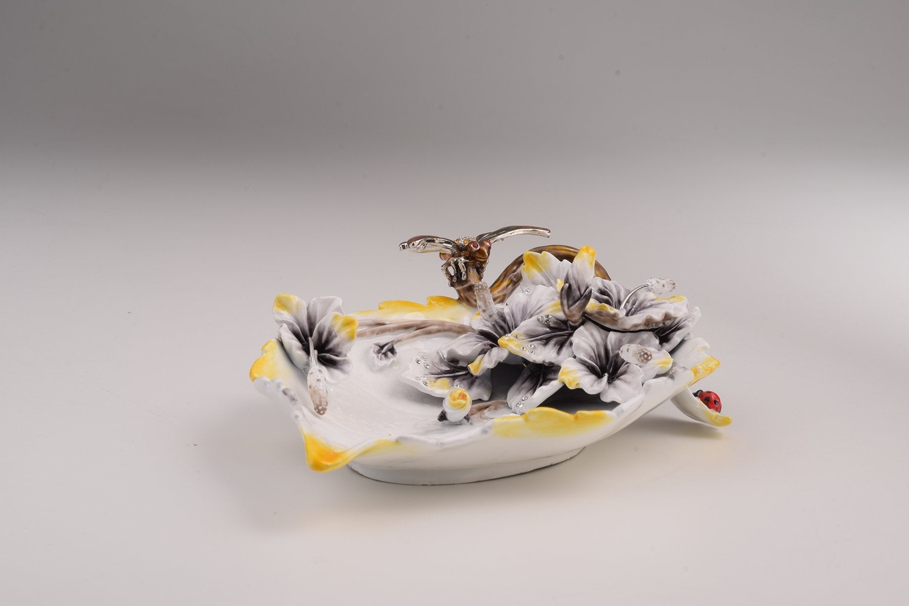 Keren Kopal White Plate with Flowers