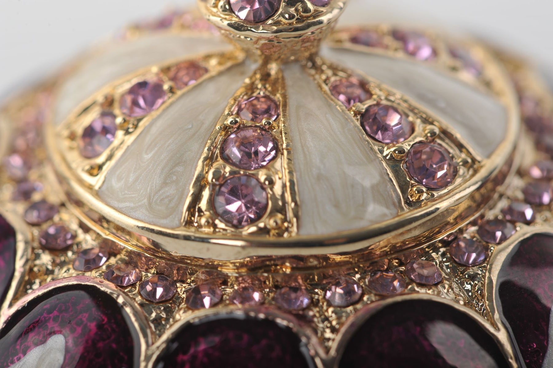 Keren Kopal White Teapot with Pink Roses