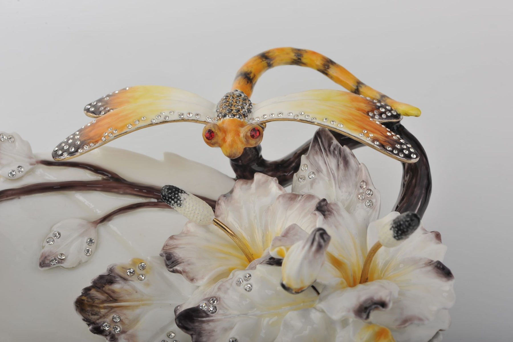 Keren Kopal White Trinket Plate