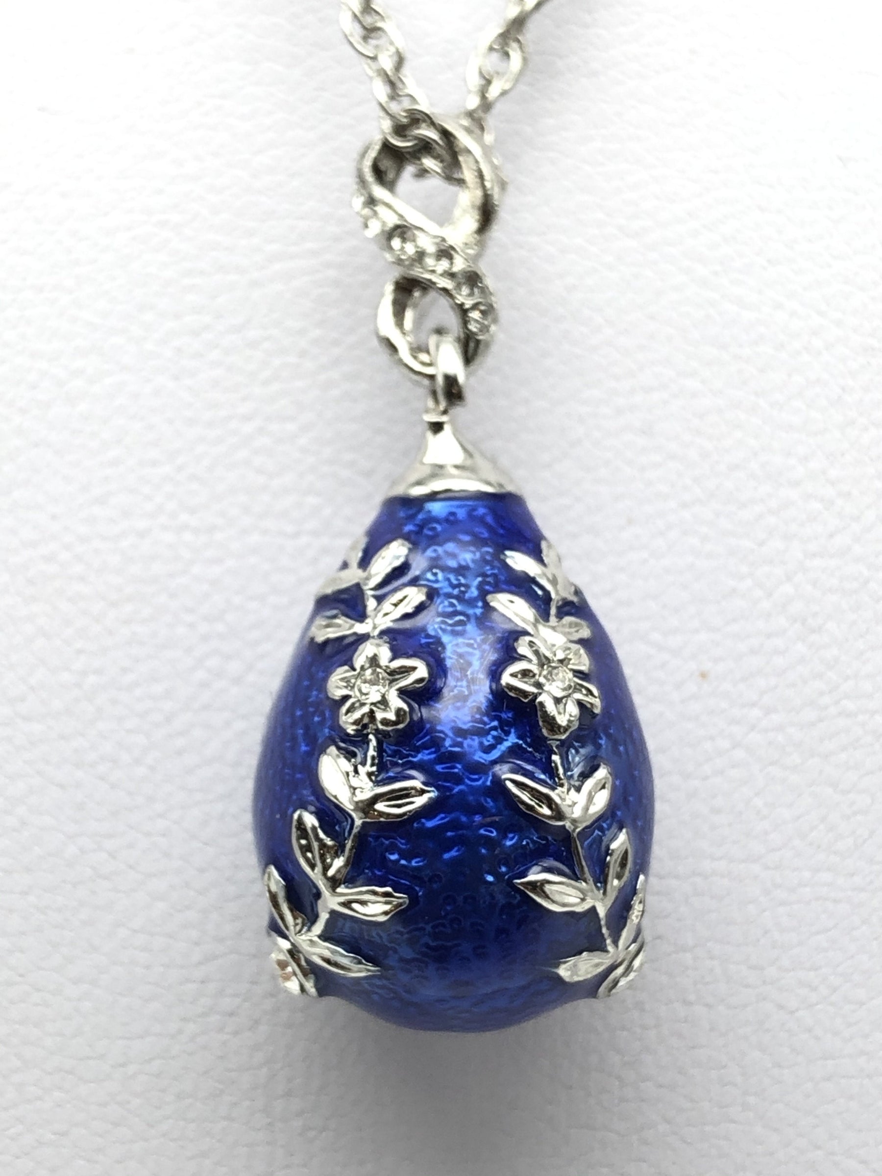 Keren Kopal Blue & Silver Egg Pendant Necklace