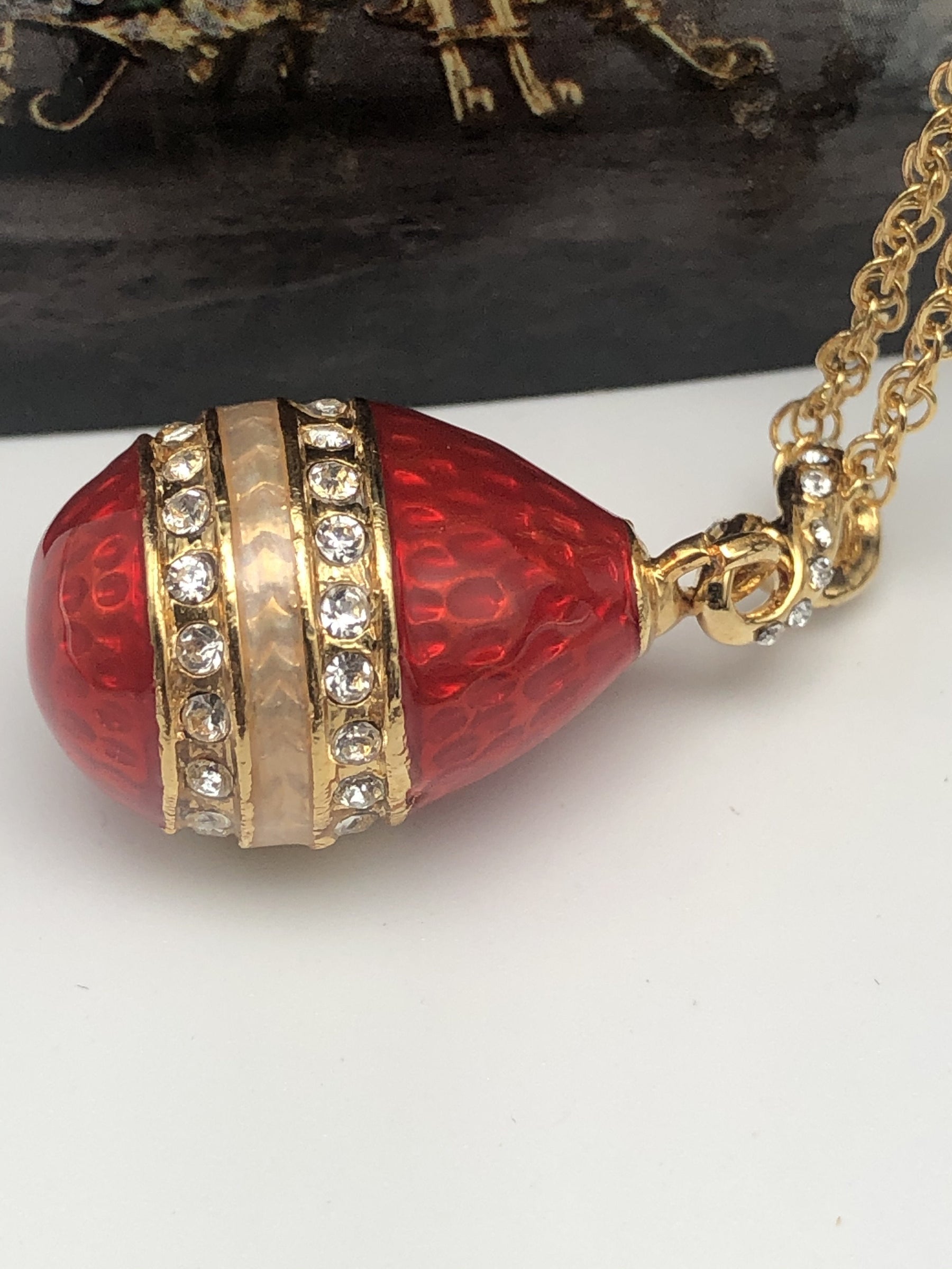Keren Kopal Red & Gold Egg Pendant Necklace
