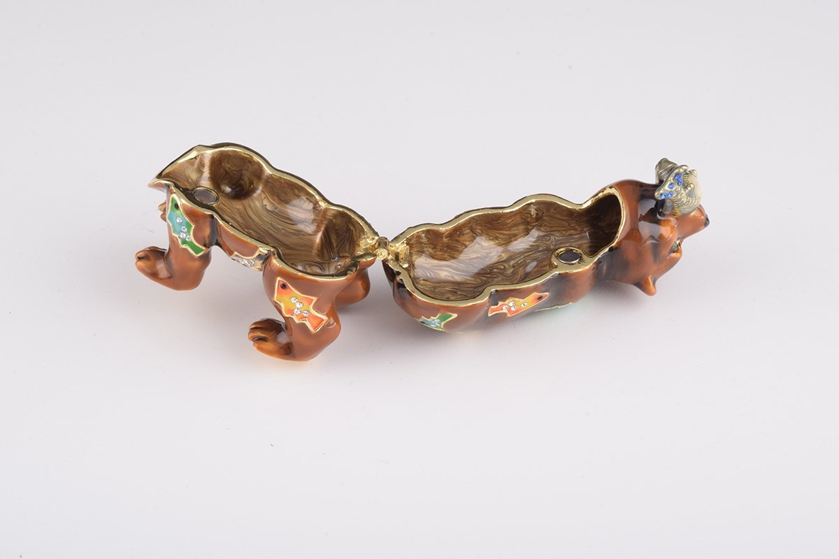 Keren Kopal Brown Bear Holding Fish