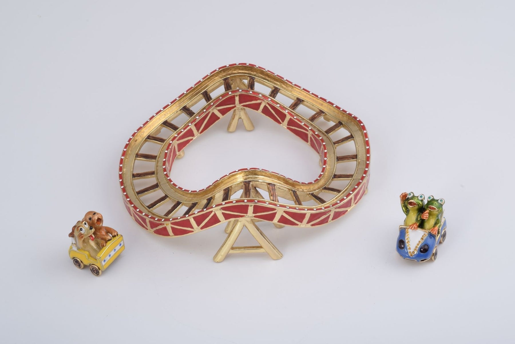 Keren Kopal Heart Shape Roller-coaster