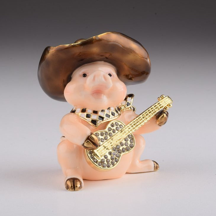 Keren Kopal Pig Playing Guitar