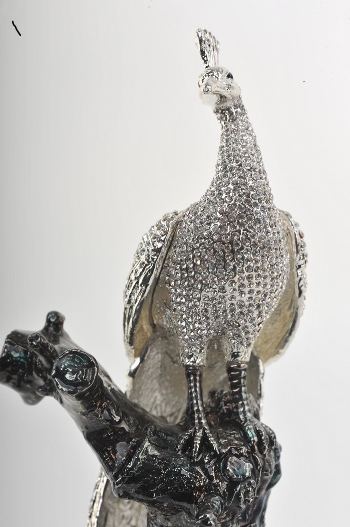 Keren Kopal Silver Peacock