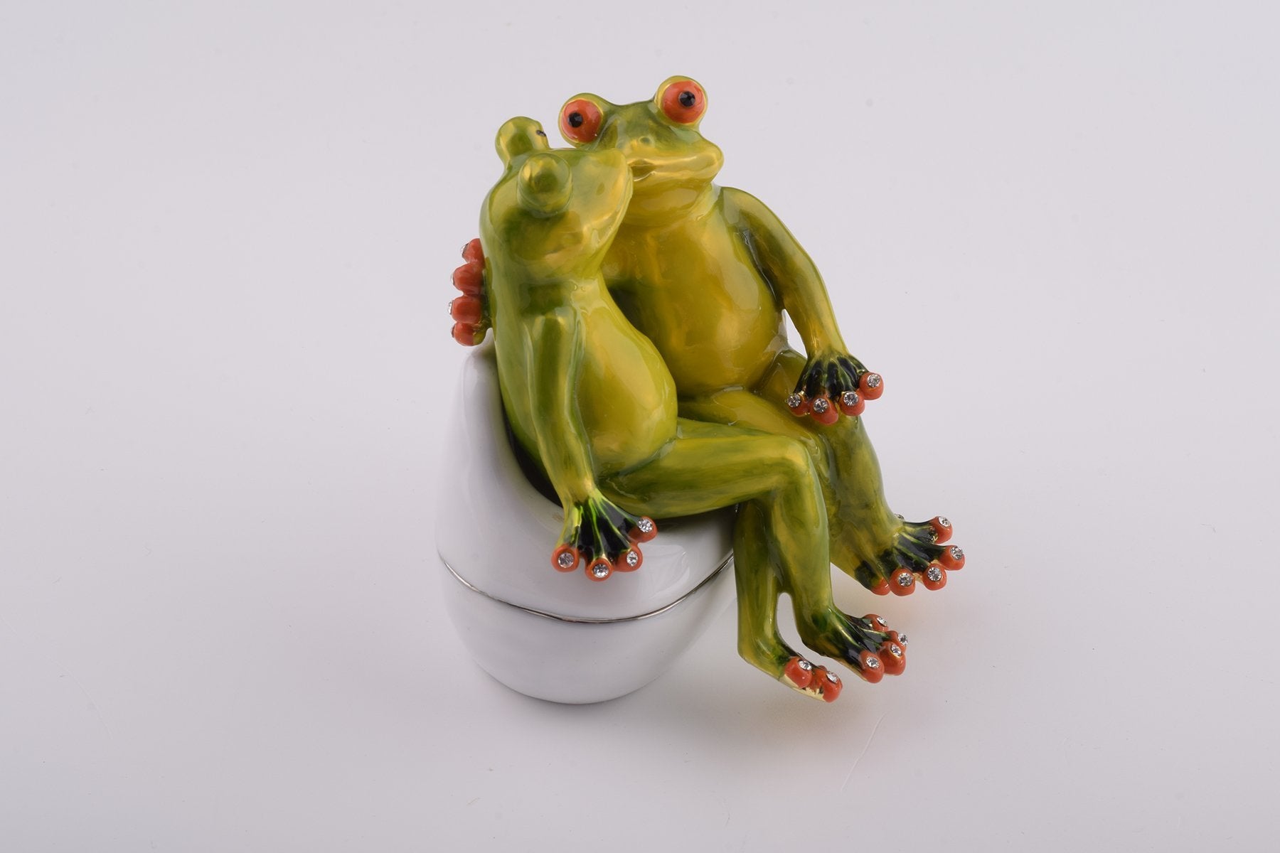 Keren Kopal Two Frogs in love Sitting Together