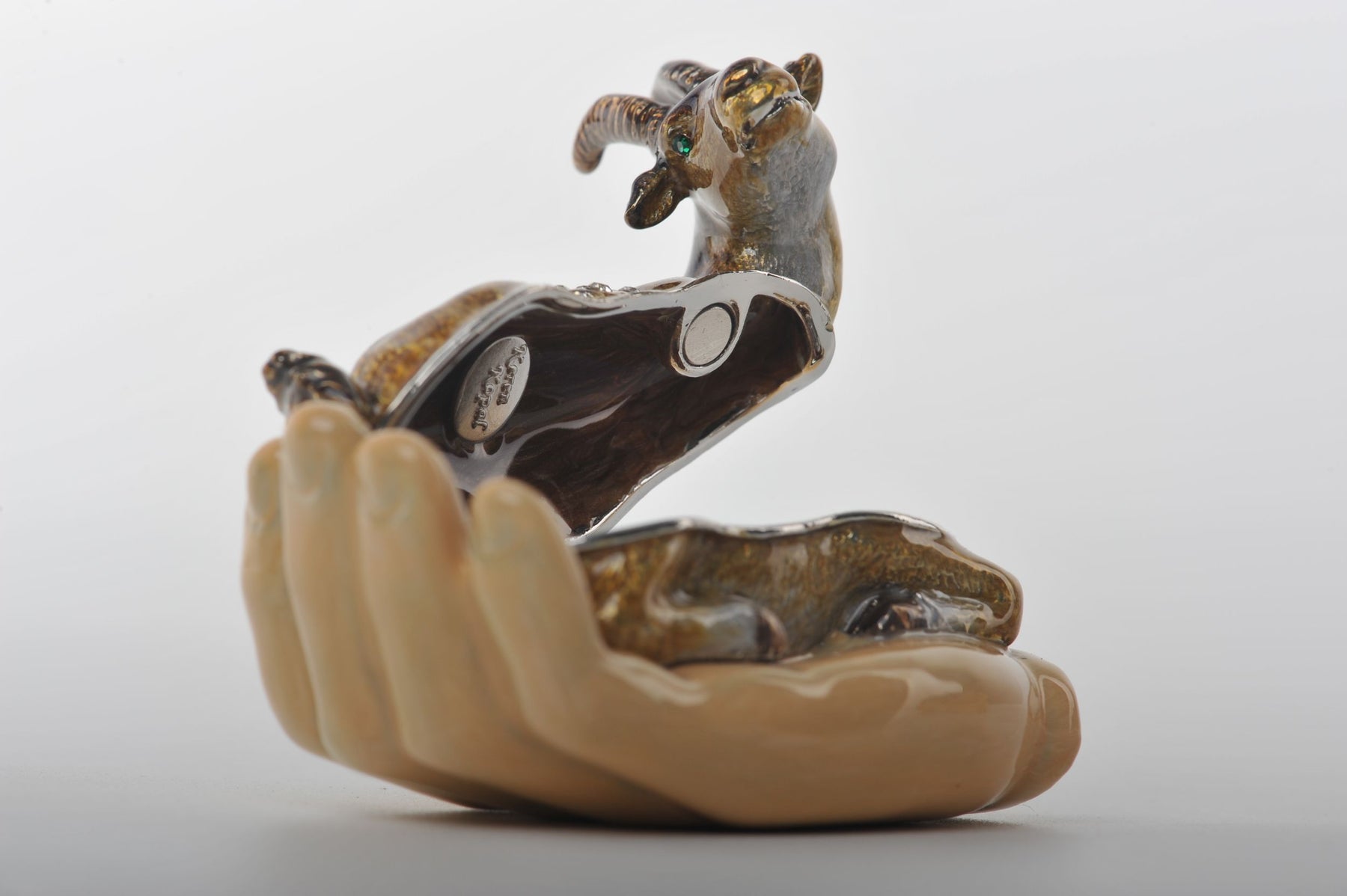 Keren Kopal Zodiac Ram Laying on Hand