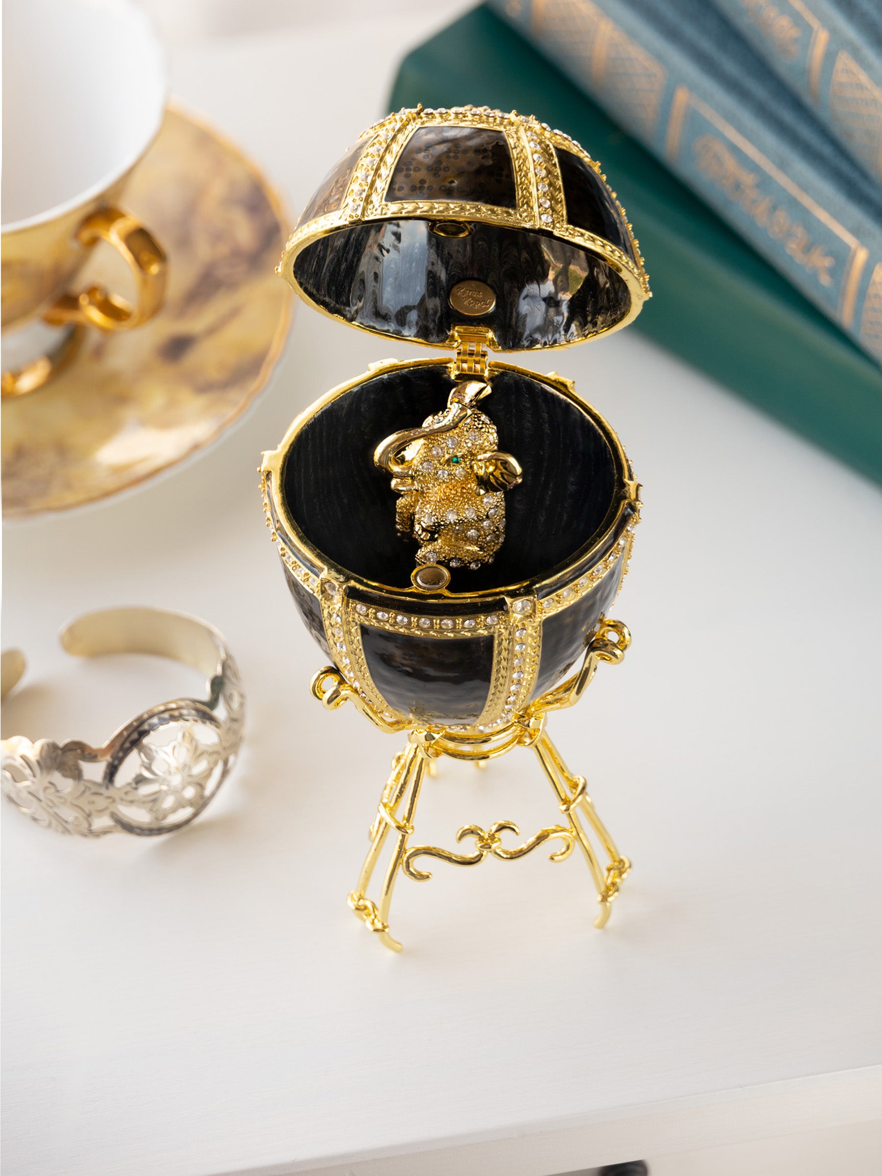 Black & Gold Egg with a Gold crystals Elephant