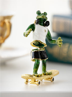 Skateboarding Frog