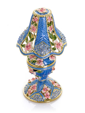 Lampe classique bleu royal décorée de fleurs roses