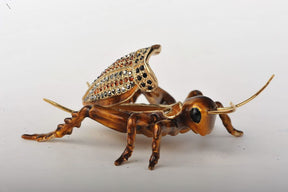 Amber Grasshopper