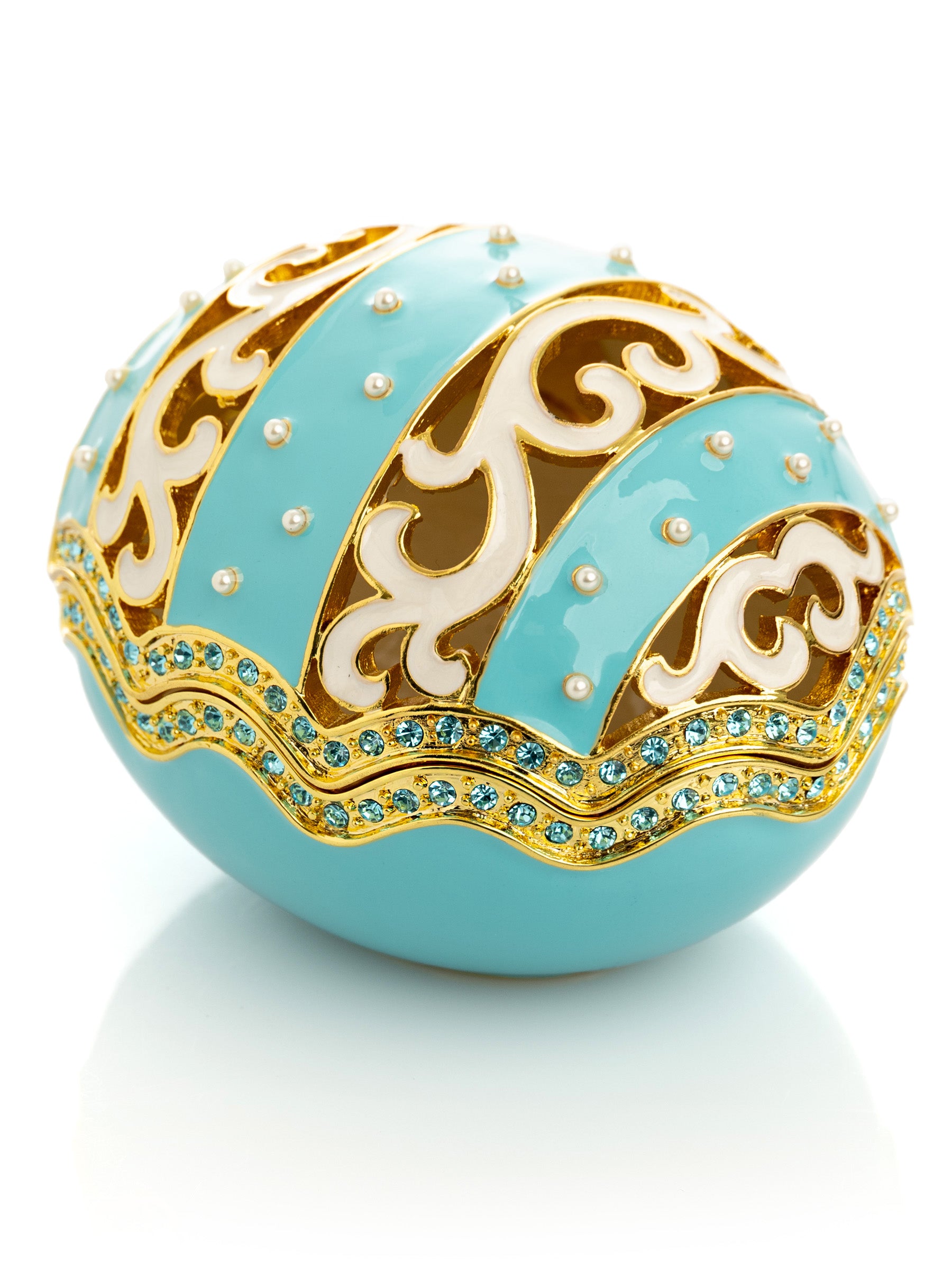 Turquoise Egg with pearls