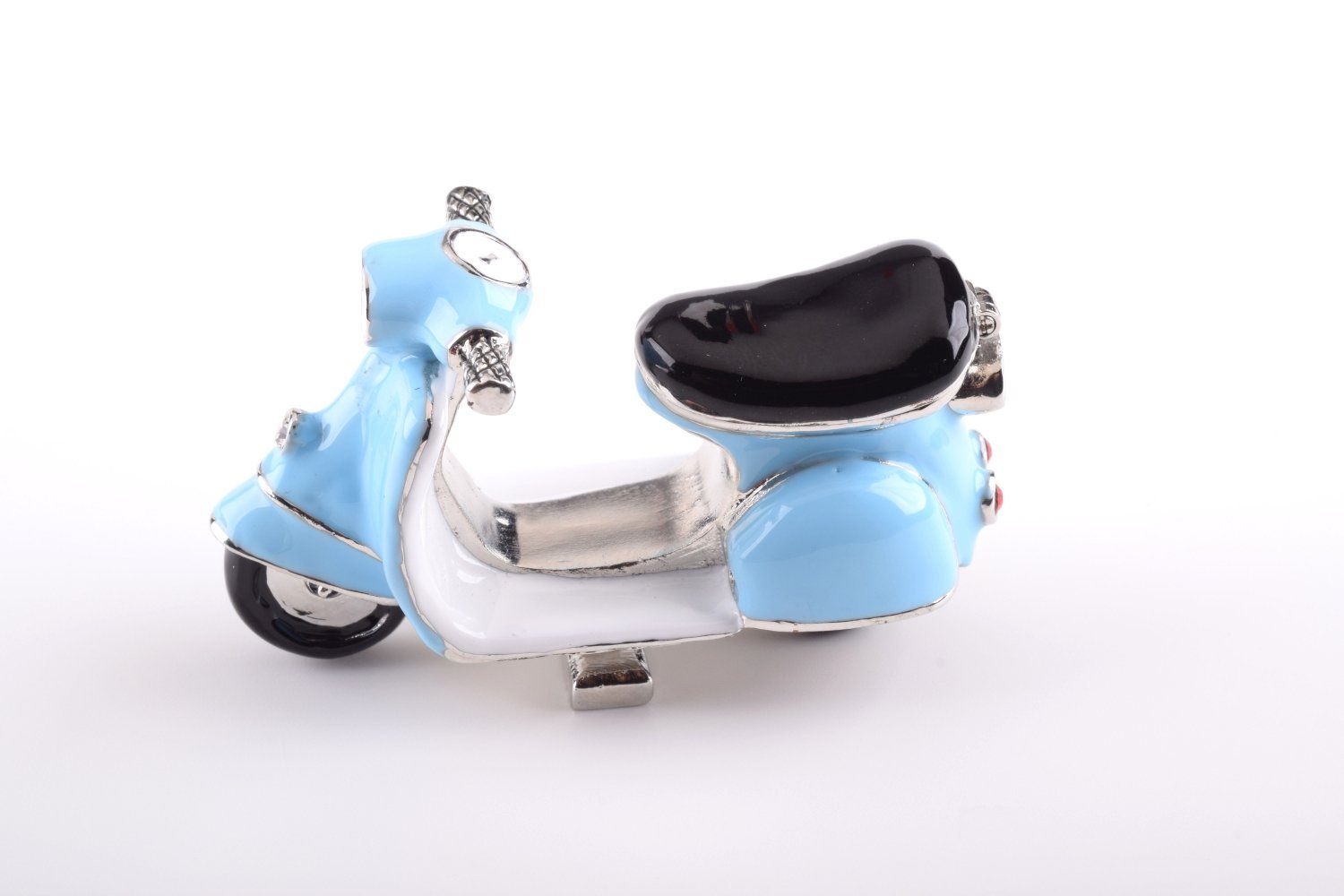 Keren Kopal Blue Vespa  84.00