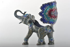 Keren Kopal Circus Elephant  186.25