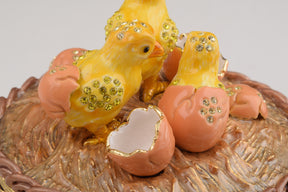 Brown basket with Baby Chicks &eggs