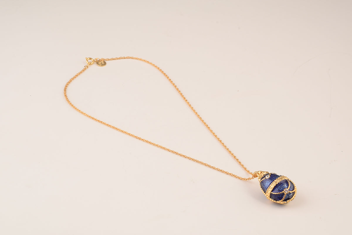 Blue Pendant Necklace