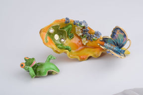 Keren Kopal Frog and a Butterfly in a Shell  107.50