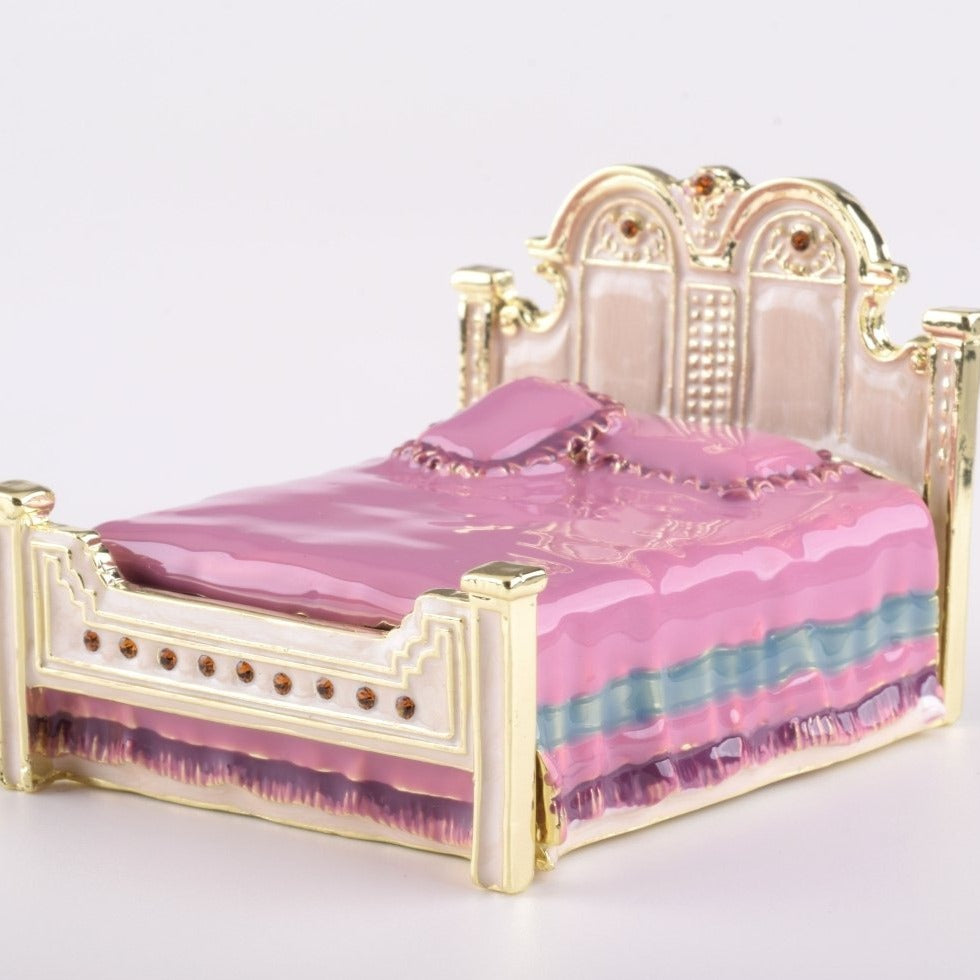 Keren Kopal Gold Bed  63.00