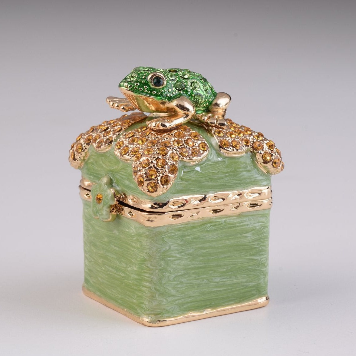 Keren Kopal Green Box with Frog Trinket Box  66.50