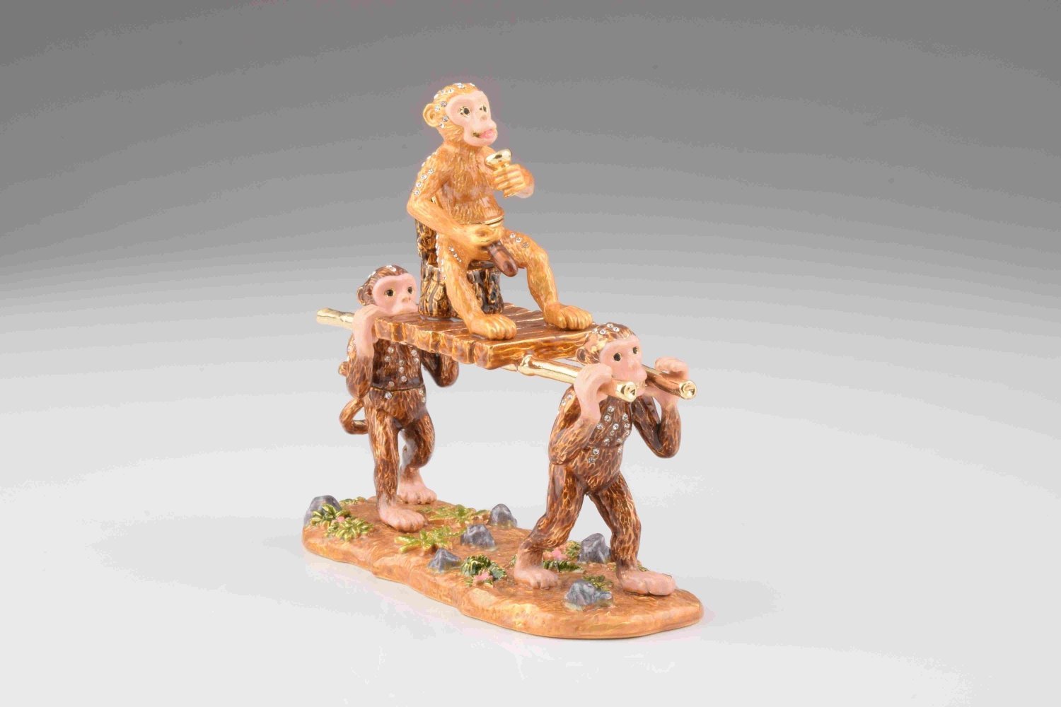 Keren Kopal Monkeys Carrying Monkey King  166.50