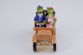 Keren Kopal Mr. & Mrs. Frog Car  392.00