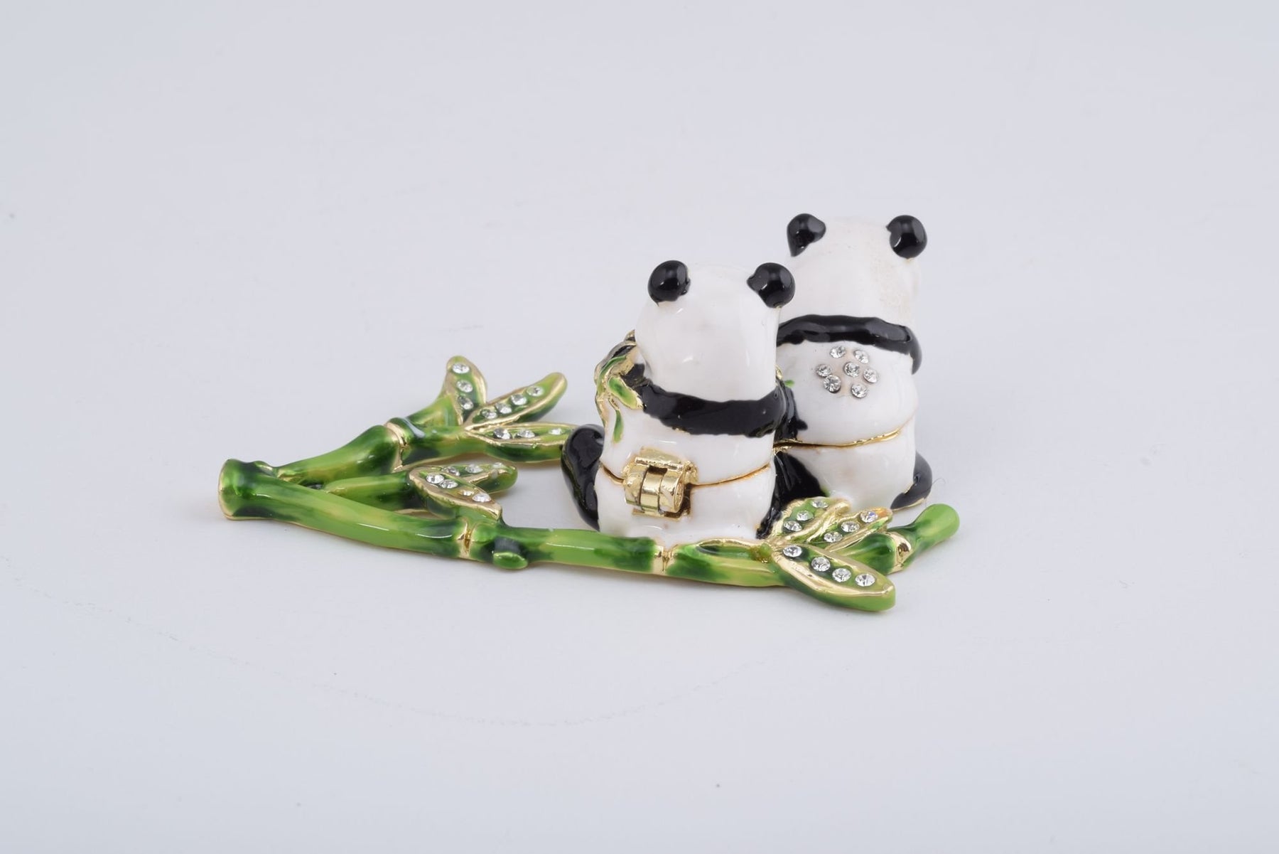 Keren Kopal Panda Bears  47.25