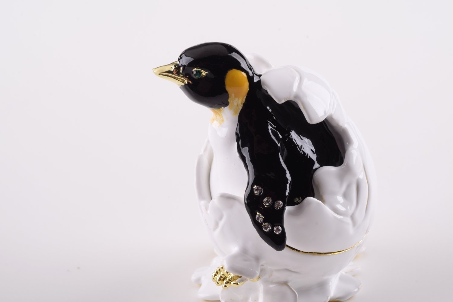 Keren Kopal Penguin Trinket Box  56.50