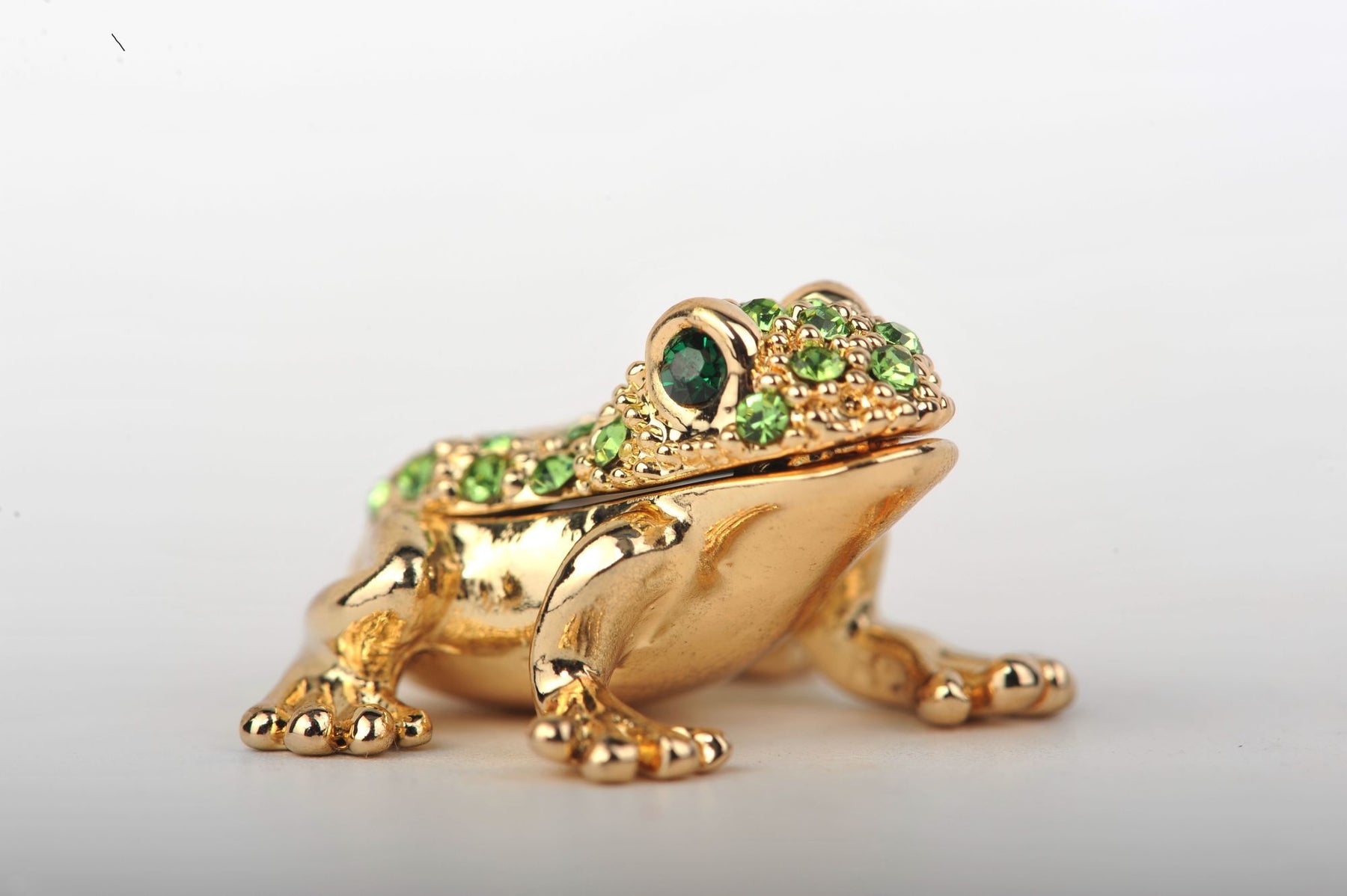 Keren Kopal Tiny Gold & Green Sitting Toad  17.00